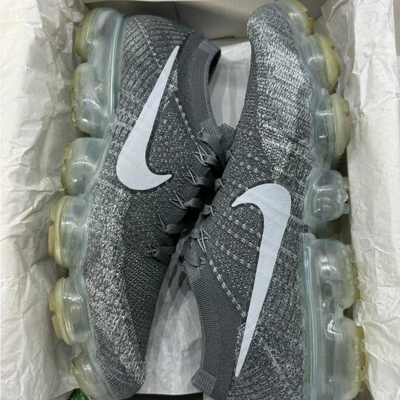 Nike Air Vapormax Flyknit Asphalt Grey Shoes 849558-002 Men’s Size 11.5